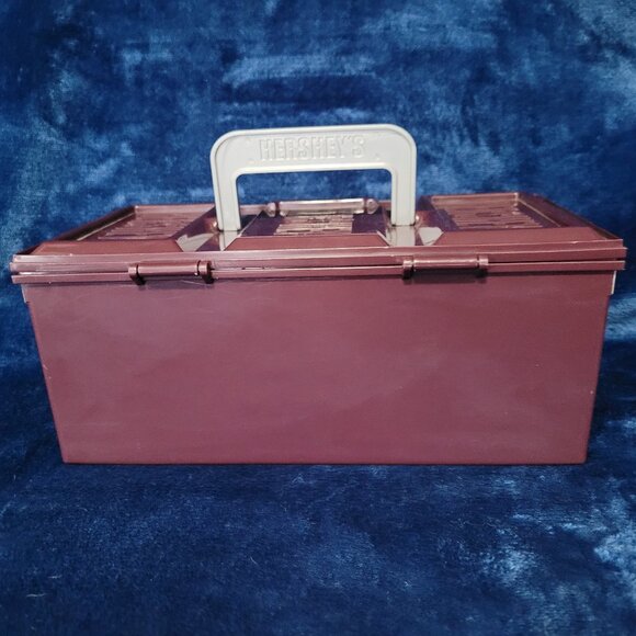 Hershey's S'Mores Box - Picture 5 of 10